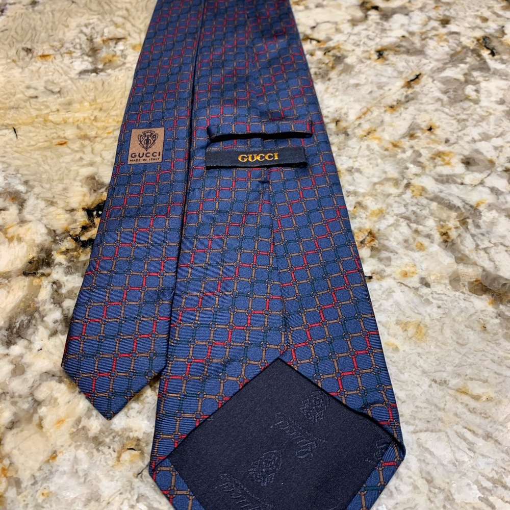 Gucci silk tie